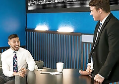 Hunky TV show host JJ Knight fucks Shane Jackson