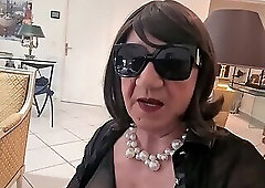 Cock sucking crossdressers