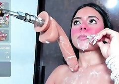 Sexy hottie Anetta Keys enjoys a solo toy masturbation