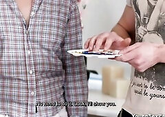 This talented painter sure likes his charming teen models. His great appreciation for a pretty female body knows no boundaries and this guy gets true 