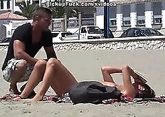 Young Spaniard pickup on the beach for $ 37 and fucked