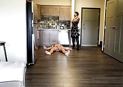 What could be greater quantity humiliating? Imagine lying there on the floor in torment; defeated after a hawt, alpha female just kicked your booty wi