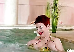 Lonely and breasty mother I'd like to fuck Lisa Pinelli gives in to unfathomable wish during a teasing solo performance. Private vibes, older con