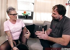 EroCom.tv - Here a woman finds thee. The 1st erotic community where normal babes ask chaps for a sex date. Try it for free
