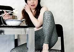 BUBBLY GURGLY GAL FART in LEGGINGS a tiny one :)