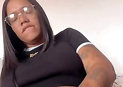 Pretty black girl solo with cumshot