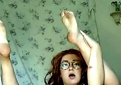 Blonde amateur gives webcam show with toys