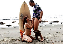 Aesthetic brunette Penny Pax gets fucked on the beach