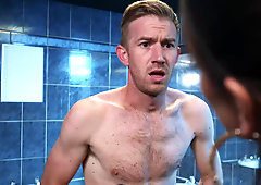 Luscious dominatrix Alyssa Reece fucks her client at work