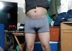 Jesus en boxer jalandose el pene avienta semen episodio 8