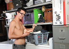 Dudes try soft anal sex while doing their laundry together