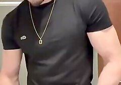 Thick cock cums