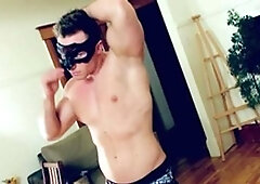 maskurbate: A Glimpse at Austin's Untamed Side