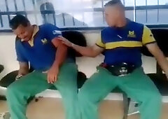 Hunk Workers Want to Play with Cock on the Job9999