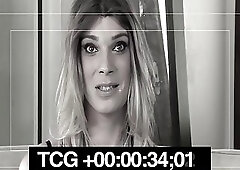 Pro tranny drinks sperm