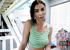 Banging my bestie stepmom