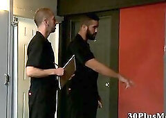 Black dude rails guys ass while he jerks