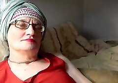 Lady in red. Sveta Lusin. 2026c