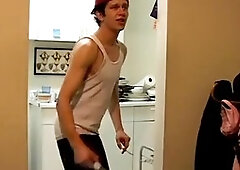 Humping boys, pillow hump, rasieren