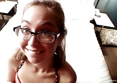 Sucking & Rubbing With Smooth Riley - Riley Reid & Robert Peru