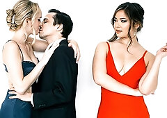 An awesome lesbian game with Riley Jean and Scarlett Alexis