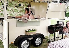 Mariana Martix FFM 3some in a Food Truck... That guy Bangs One as well as the other From Behind