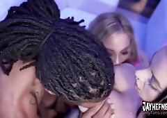 Savannah Bond & Payton Preslee BBC Threesome sex