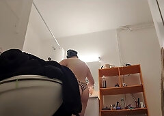 Cam cachée douche Young french girl spycam shower