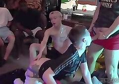 Unashamed and up 4 it(HYB)