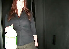 Gloryhole Secrets: Sucking Deep & Hard