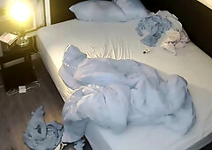 Youtuber Michael Gerry Drains off in Couch