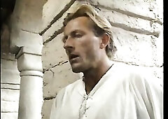 Enjoyable Angelica gets a precious screw in Medieval settings. Sorry for the lousy German dubbing and the double subtitles. Otherwise - have a fun