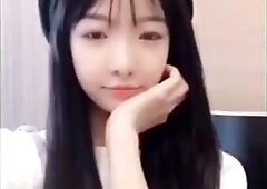 Smile pretty girls - Asian