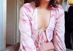 Brunette Tranny jerking in hard dick in solo Webcam