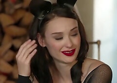 Sally, 36, goes through an unknown box for her! - Jacquie et Michel TV