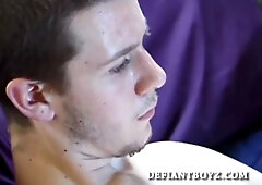 First-Timer Derek Fapping Off