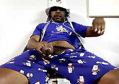 Horny guy Brickzilla you’d love to please and worship