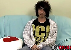 Punk Lad Pulling His Jummy Jizz-shotgun During Fuck-a-thon C