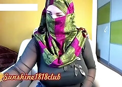 Arab BBW Muslim milf cam girl in hijab pleasures herself on webcam recording - huge tits on display
