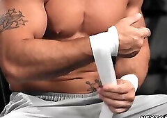 Roman Todd had hot sex with Dalton Riley at the gym