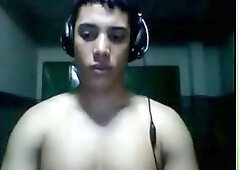 Webcam Twink Teasing Solo