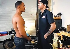 Jayden Marcos satisfies his skeptical customer  AJ Sloan