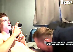 fit Toned dude gets blowjob by fat guy