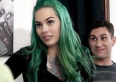 Zero Tolerance: Stepmom Tempts Stepson's DICK