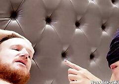 Hawt MILF SQUIRTS.. and this babe's MUSLIM!? REAL AMATEUR tour vid!