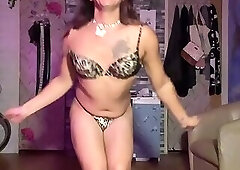 Let me B your Fuck Doll