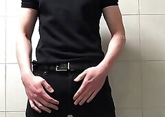 University student jerking in black jeans in the bathroom after class (Teaser no cum)