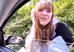 Anne-Eden - OMG - Public SQUIRT im Kofferraum