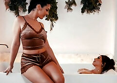 Hot Lesbian Sex In The Bath