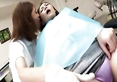 Lesbo dentist two(censored)